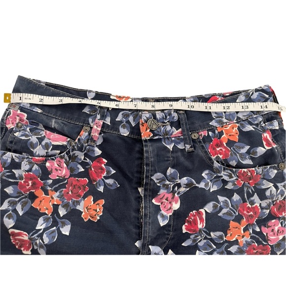 CITIZENS OF HUMANITY FLORAL HIGH RISE CUT-OFF SIZE 28 DENIM SHORTS FESTIVAL BOHO - Picture 9 of 15